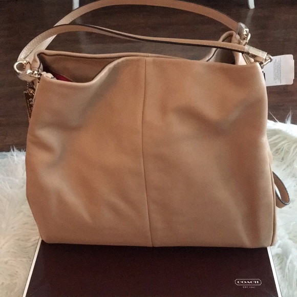 Gorgeous Coach Leather Bag, Tan, NWT, Retail $398 - Picture 2 of 13